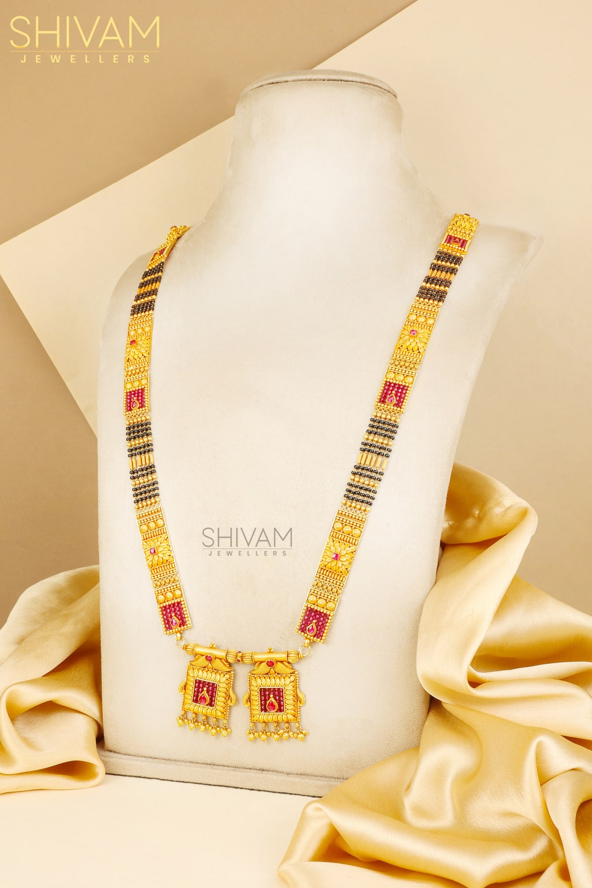 Rutuja Mangalsutra